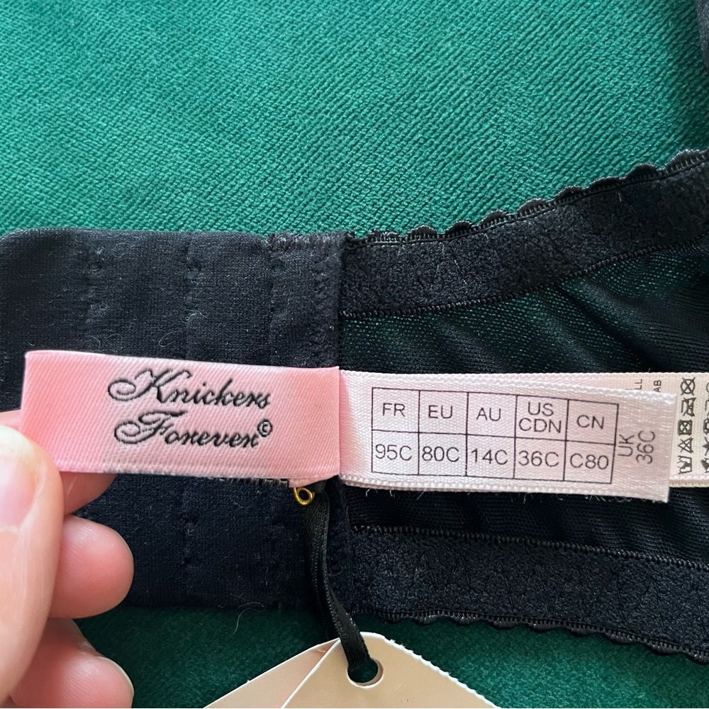 Agent Provocateur Wanda Black Lace Underwire Intimate Plunge V Bra NWT Size 36C - Picture 10 of 15
